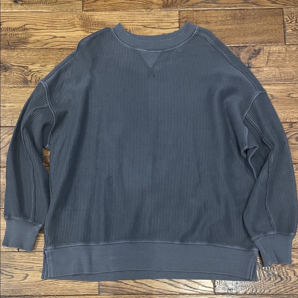 Aerie Women’s Gray Sweater